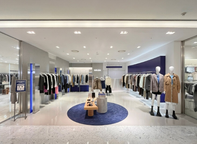 현대백화점 무역센터점에 입점한 구호플러스 세번째 매장./사진=삼성물산 패션부문