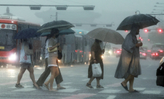[오늘의 날씨] ‘처서’ 맞이 전국 대부분 비…수도권 최대 150mm 이상 강수량