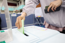 [22대 총선] 부천 초등학교 투표소 수도관 파손…투표 한때 중단